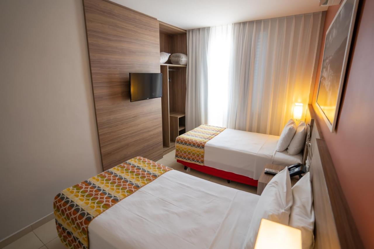 Comfort Hotel Santos Buitenkant foto
